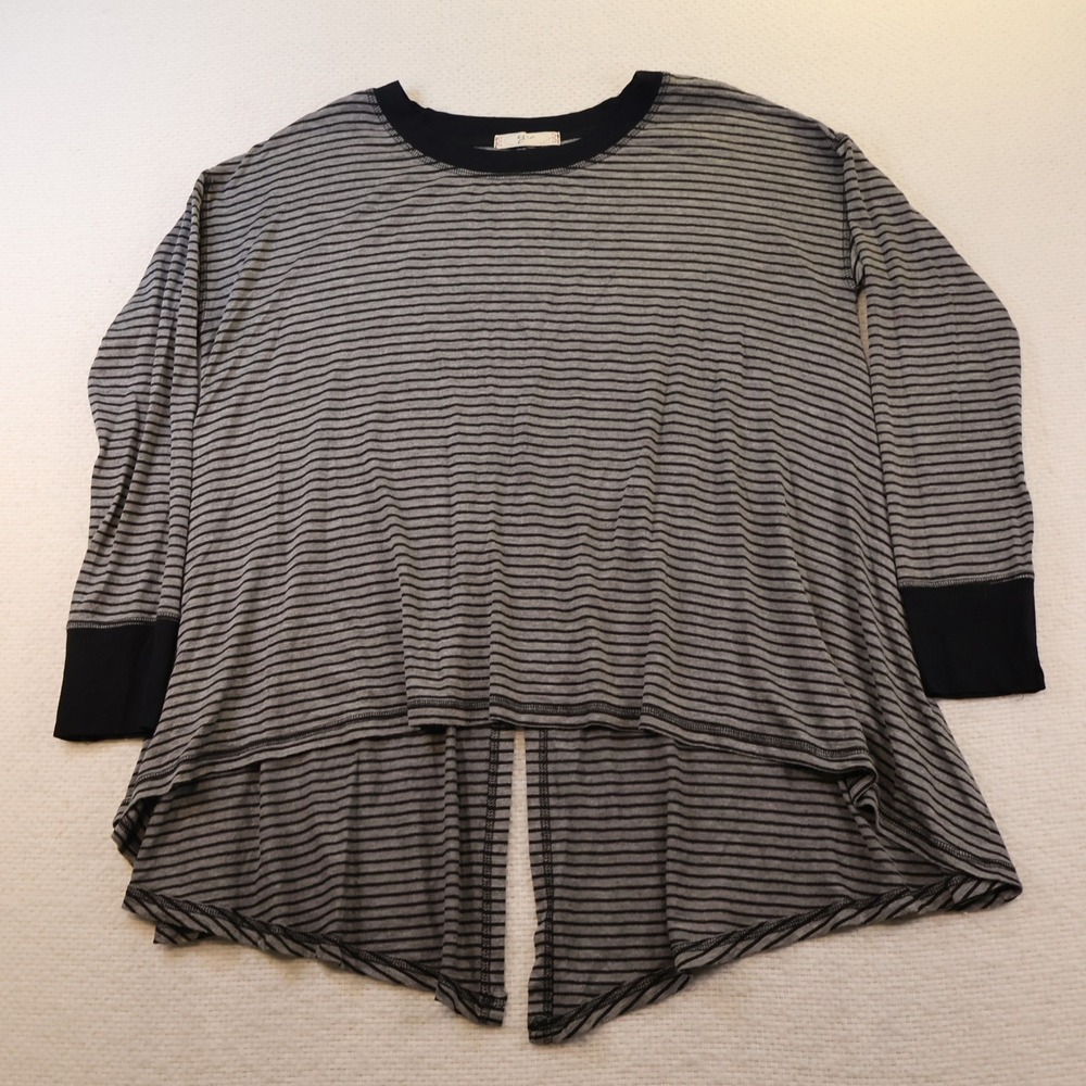 Ezra Womens Large Top Grey Black Striped Long Sleeve Split Back High Low Hem
